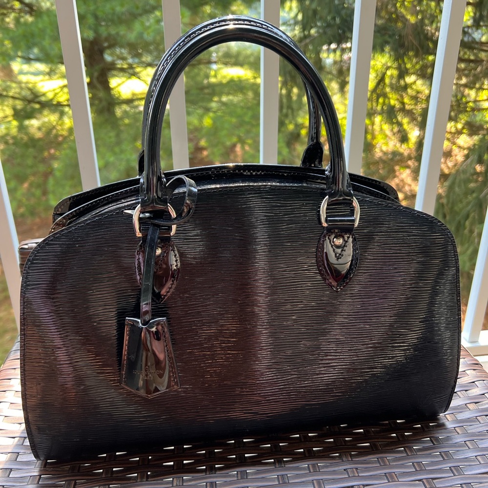 Louis Vuitton Pont Neuf NM